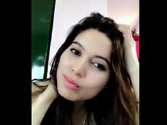 Pakistani Girl Bill Her Asse On every side Her Online Fans