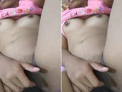Today Exclusive- Cute look Desi Girl Record Her Fingering Selfie Clip For Lover PArt 1