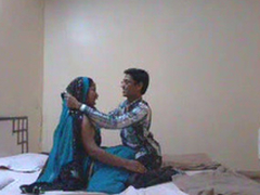 Sexy Mangala Bhabhi Saree Screwing at Hostelry Room
