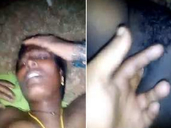Desi Mallu Bhabhi Boob Pressing and Pussy Trample By Hubby