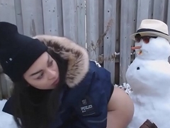 Teen gets fucked by snowman-tinacams.com